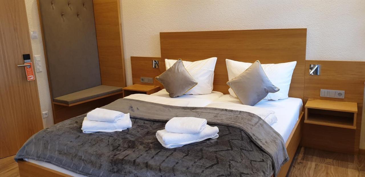 Gasthause Zur Krone Hotel Leimen  Extérieur photo